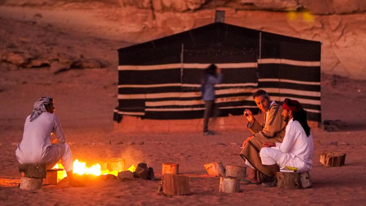 Wadi Rum Moon Camp Exterior photo